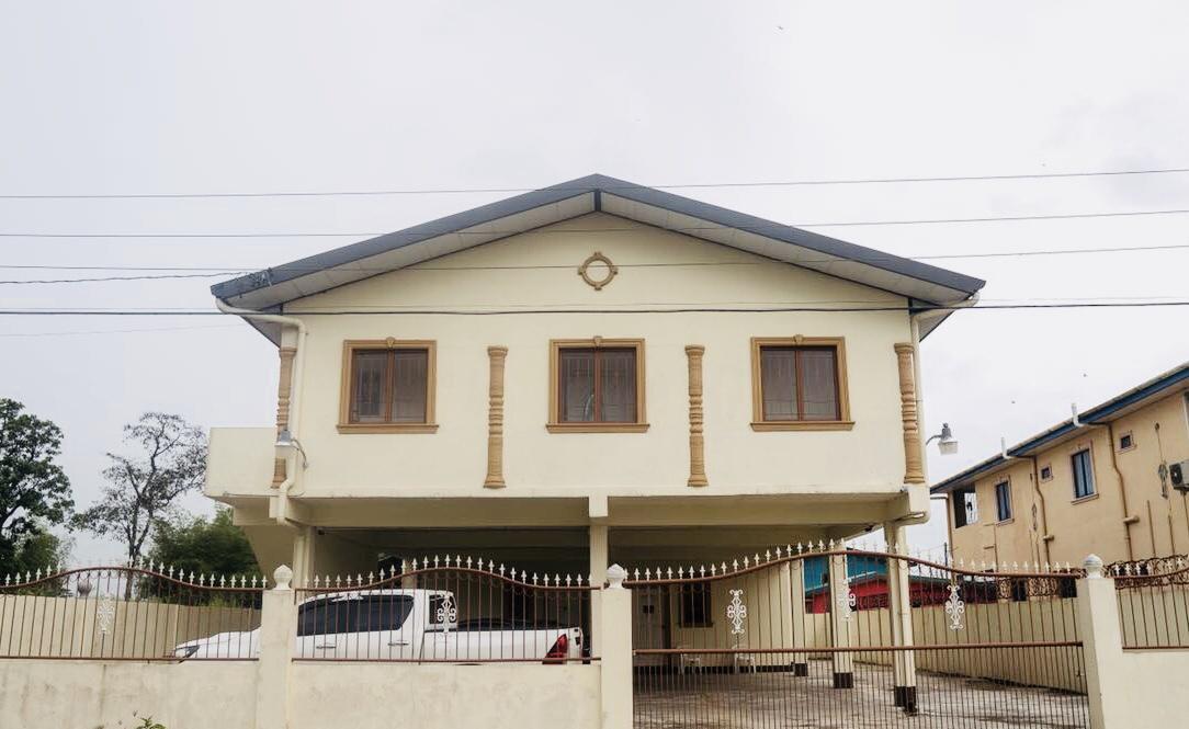 Studio 27 Inn Piarco Exterior foto